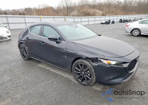 2025 Mazda 3 Select Sport z USA, uszkodzony, nr VIN JM1BPAKM1S1757402